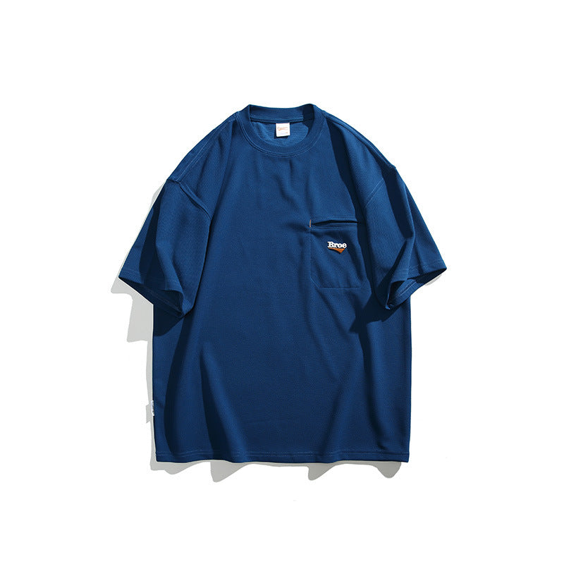 【P-T1102】日系復古刺繡標誌口袋休閒百搭T恤(男女同款)